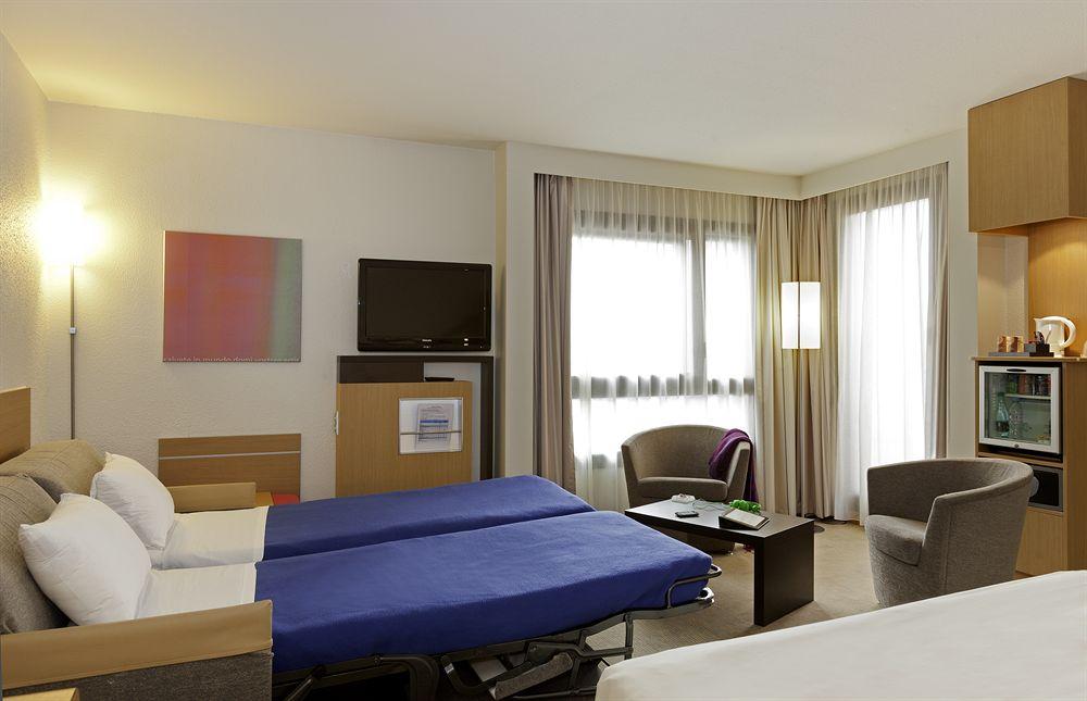 Novotel Lyon Centre Part-Dieu Exterior foto